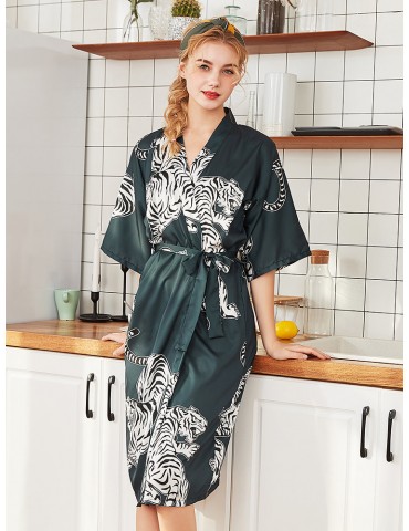 Plus Size Home Pajamas Tiger Animal print Middle Sleeves Silk Robe Sleepwear